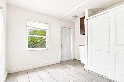 724 S D Street, Lake Worth Beach FL - photo 9 of 19
