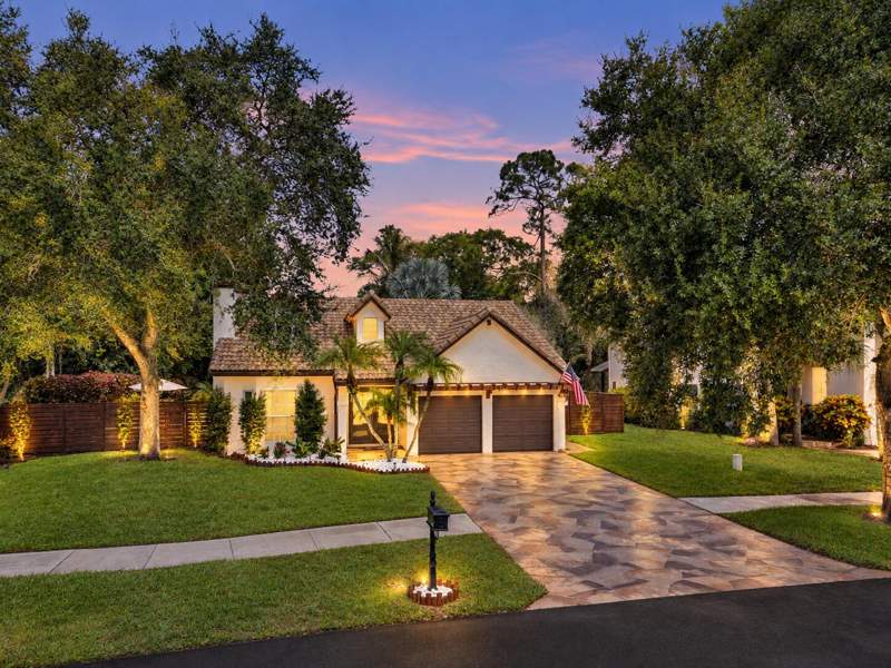 4 bedroom Single Family Residence at 5951 NW 65th Court, Sable Pass, Parkland — photo 2