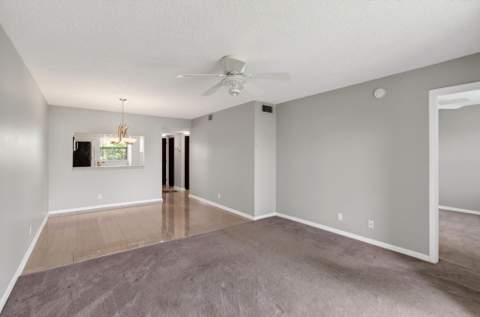 7245 Golf Colony Court, Greenacres FL - photo 11 of 40