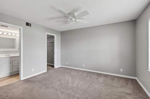 7245 Golf Colony Court, Greenacres FL - photo 18 of 40