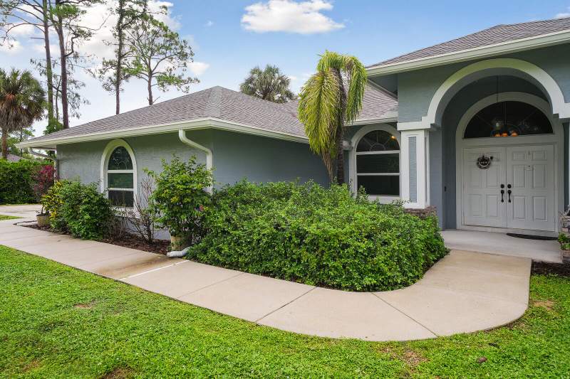 3 bedroom Single Family Residence at 16395 E Hialeah Drive, Unincorporated, The Acreage — photo 3