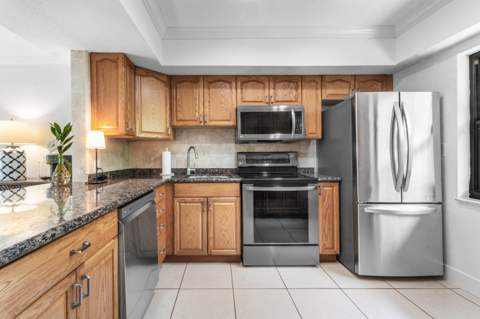 291 Mercury Road #4, Juno Beach FL - photo 7 of 35