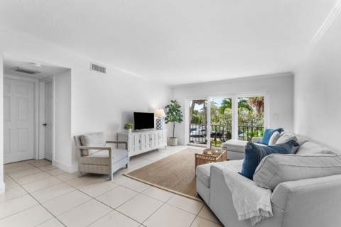 291 Mercury Road #4, Juno Beach FL - photo 13 of 35