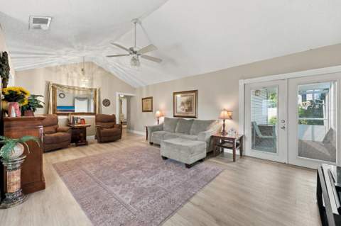 5215 W Canal Circle, Lake Worth FL - photo 8 of 38