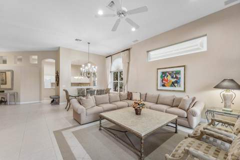 6947 Fairway Lakes Drive, Boynton Beach FL - photo 17 of 57