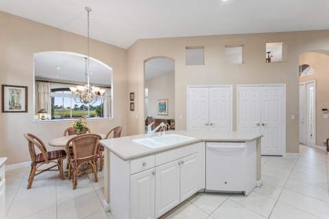 6947 Fairway Lakes Drive, Boynton Beach FL - photo 11 of 57