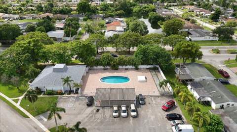 2294 NW 81st Terrace, Sunrise FL - photo 22 of 25