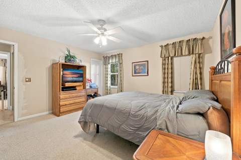 5215 W Canal Circle, Lake Worth FL - photo 22 of 38