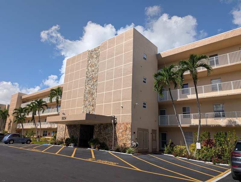 2 bedroom Condominium at 1024 SE 5th Avenue #308, Meadowbrook Lakes Condo, Dania Beach — photo 1