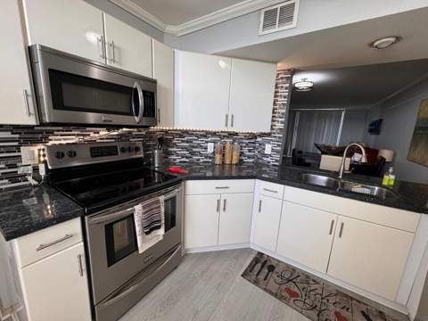 115 Lake Emerald Drive #410, Oakland Park FL - photo 12 of 45