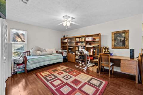 571 NE Town Terrace, Jensen Beach FL - photo 24 of 46
