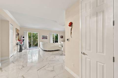 2601 NE 14th Avenue #306, Wilton Manors FL - photo 13 of 45
