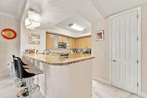 2601 NE 14th Avenue #306, Wilton Manors FL - photo 9 of 45