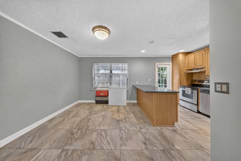 9811 SW 57th Street, Cooper City FL - photo 7 of 27
