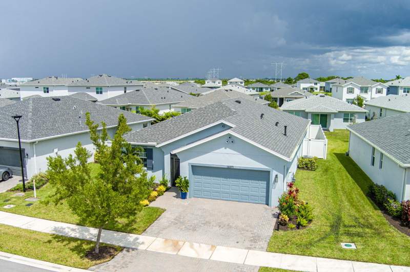 4 bedroom Single Family Residence at 14071 SW Safi Terrace, Cadence Phase 1, Port St. Lucie — photo 4