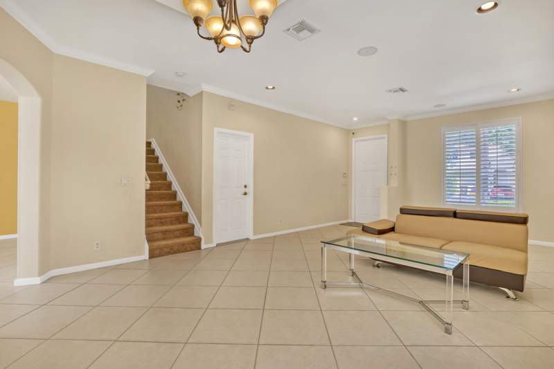 4 bedroom Single Family Residence at 4493 Lake Tahoe Circle, Lakes of Laguna, West Palm Beach — photo 5