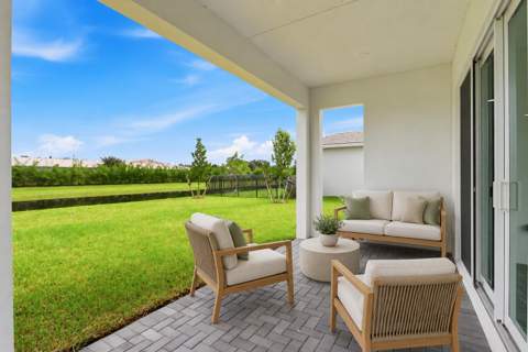 13985 Spruce Pine Drive, Westlake FL - photo 18 of 59