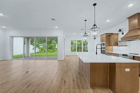 154 Parkside Way #14, Royal Palm Beach FL - photo 16 of 37
