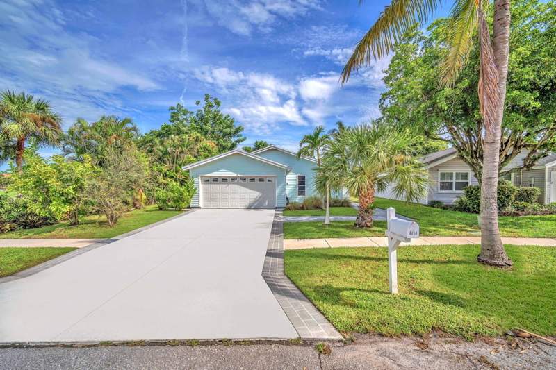 3 bedroom Single Family Residence at 4775 Brook Drive, Lakeside Green 1, West Palm Beach — photo 2