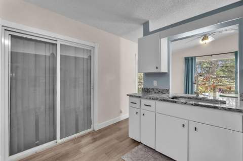 4775 Brook Drive, West Palm Beach FL - photo 15 of 37