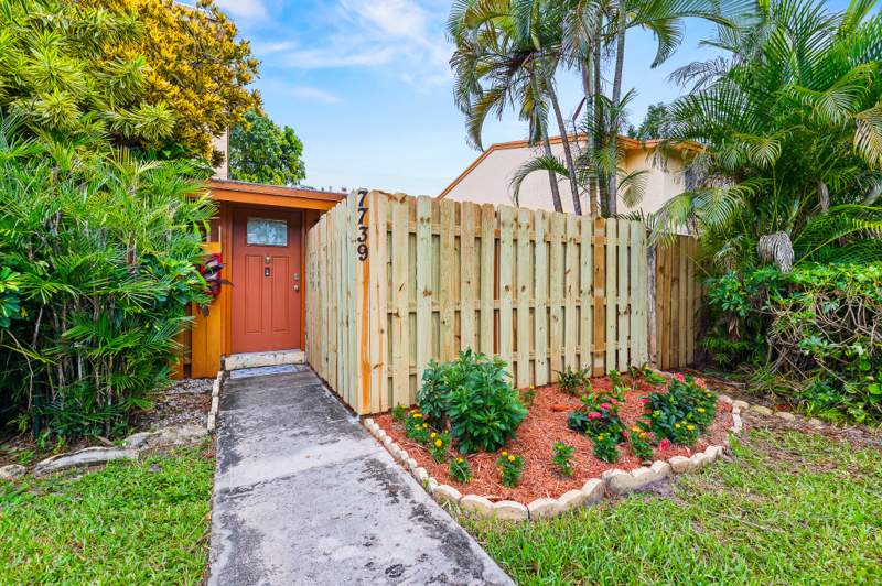 1 bedroom Villa at 7739 Balboa Street #7739, Del Rio Village Townhouses Ph 2, Sunrise — photo 1