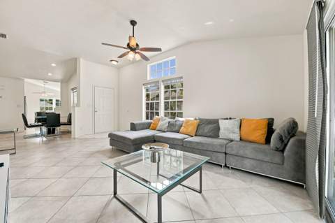 14 Heather Trace Drive, Boynton Beach FL - photo 10 of 32