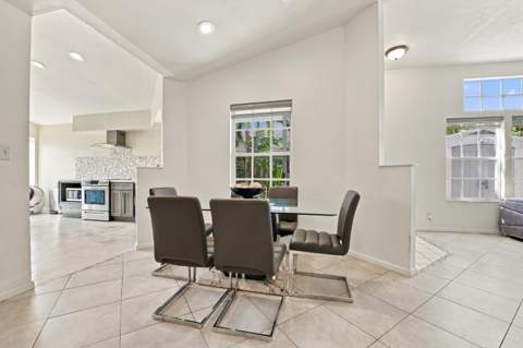 14 Heather Trace Drive, Boynton Beach FL - photo 7 of 32