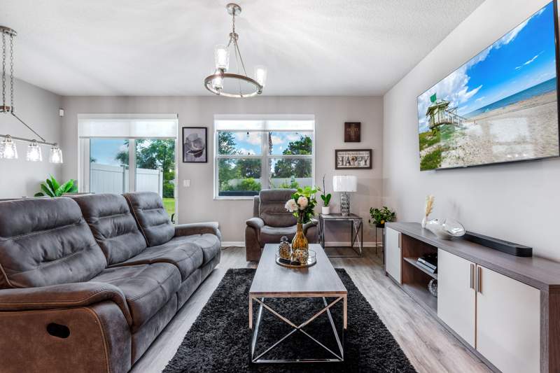 3 bedroom Townhouse at 1645 Lindley Street, Enclave At Mangonia Park, Mangonia Park — photo 3