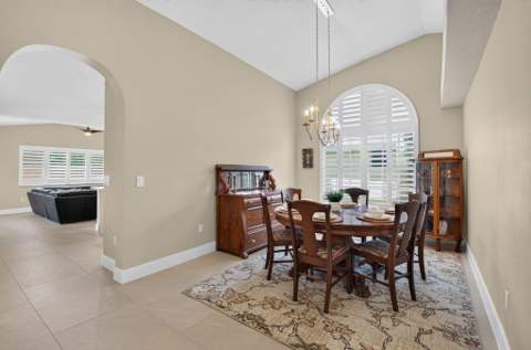 5606 Aspen Ridge Circle, Delray Beach FL - photo 11 of 36