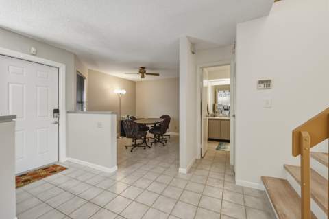 8429 Waterford Circle #0, Tamarac FL - photo 10 of 30