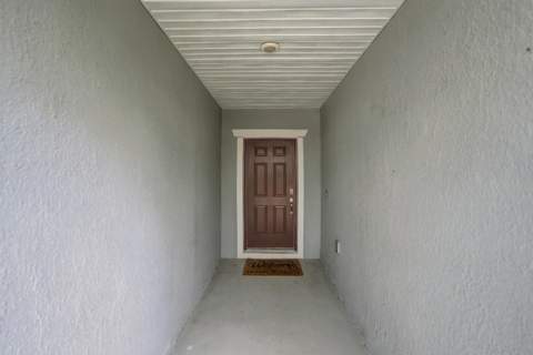1811 SE Sandia Drive, Port St. Lucie FL - photo 18 of 50