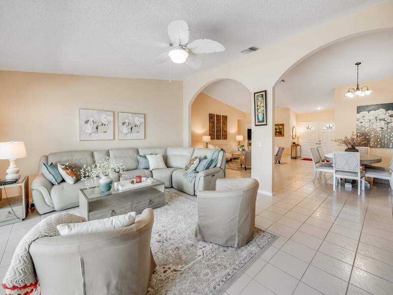 3 bedroom Single Family Residence at 3933 Summer Chase Court, Cypress Woods 2, Summer Chase, Lake Worth — photo 5