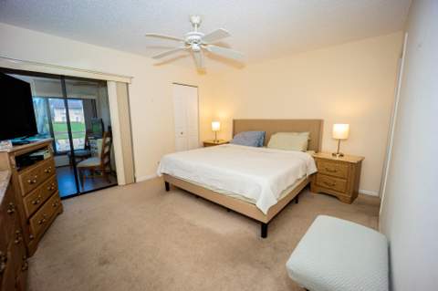 727 Sunny Pine Way #F, Greenacres FL - photo 22 of 38