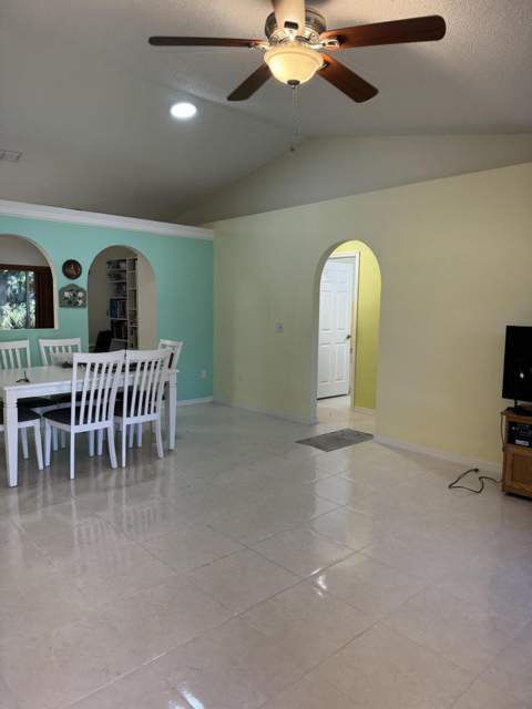 1881 SW Agnes Street, Port St. Lucie FL - photo 6 of 14