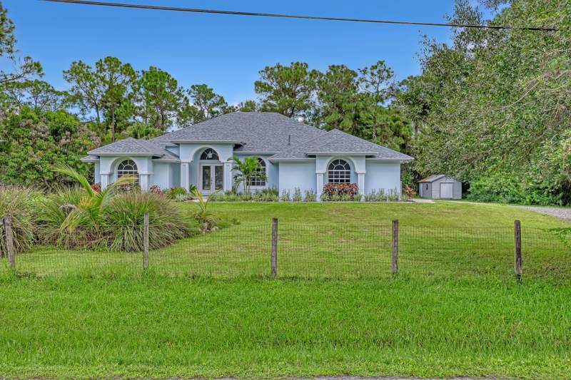 4 bedroom Single Family Residence at 16085 E Secretariat Drive, The Acreage, The Acreage — photo 2
