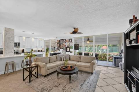 103 Half Moon Circle #C1, Hypoluxo FL - photo 12 of 79