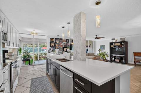 103 Half Moon Circle #C1, Hypoluxo FL - photo 10 of 79
