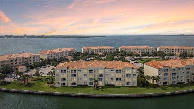 2 bedroom Condominium at 19 Harbour Isle Drive #202, Harbour Isle At Hutchinson Island West, Fort Pierce — photo 1
