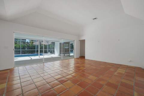 7 SE Paddock Circle, Jupiter FL - photo 10 of 32