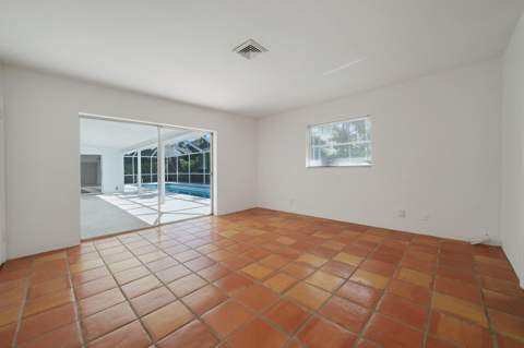 7 SE Paddock Circle, Jupiter FL - photo 18 of 32