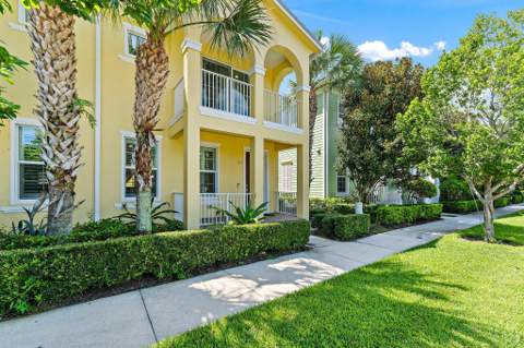 1106 Sweet Hill Drive, Jupiter FL - photo 13 of 79
