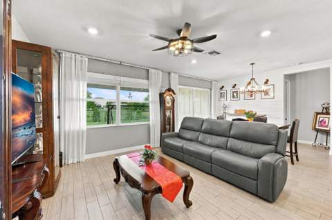 1399 Arrowhead Point Road, Loxahatchee FL - photo 20 of 119