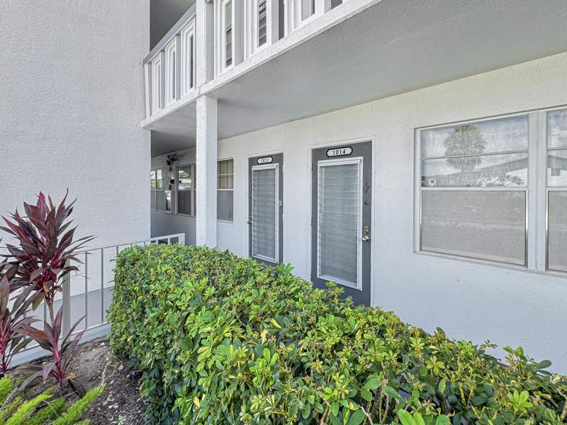 1 bedroom Condominium at 1013 Harwood C #1013, Harwood C Condo, Deerfield Beach — photo 3