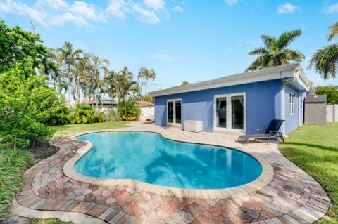2210 NE 51st Street, Lighthouse Point FL - photo 18 of 25