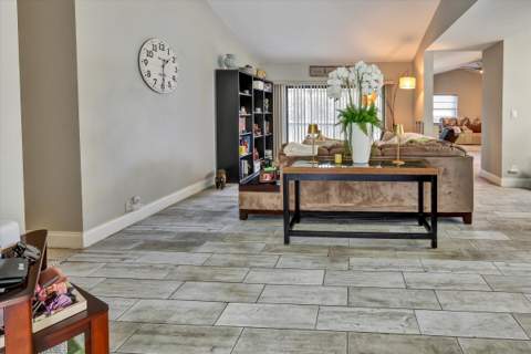 7007 NW 40th Place, Coral Springs FL - photo 10 of 37