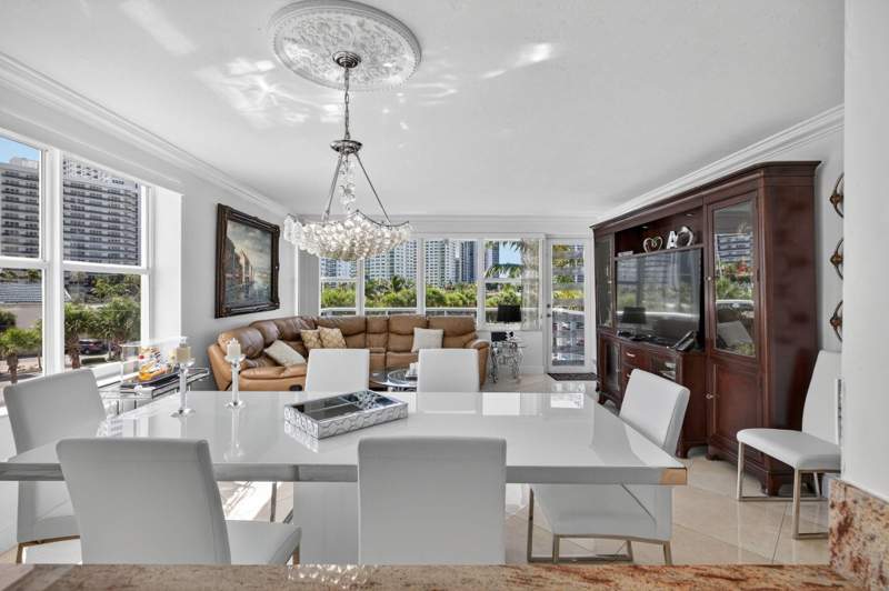 2 bedroom Stock Cooperative at 3300 NE 36th Street #309, Coral Ridge Towers East Co-Op, Fort Lauderdale — photo 4