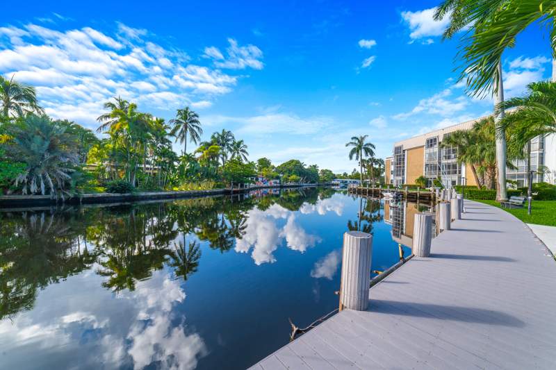 2 bedroom Condominium at 2990 NE 16th Avenue #304, River Shores Condo, Oakland Park — photo 2