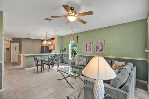 8055 Bellagio Lane, Boynton Beach FL - photo 11 of 47
