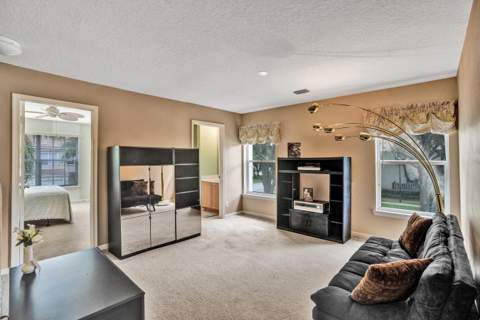 8055 Bellagio Lane, Boynton Beach FL - photo 21 of 47