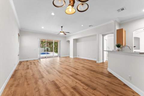 5302 Victoria Circle, West Palm Beach FL - photo 16 of 54